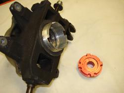 Van Diemen wheel bearing tool